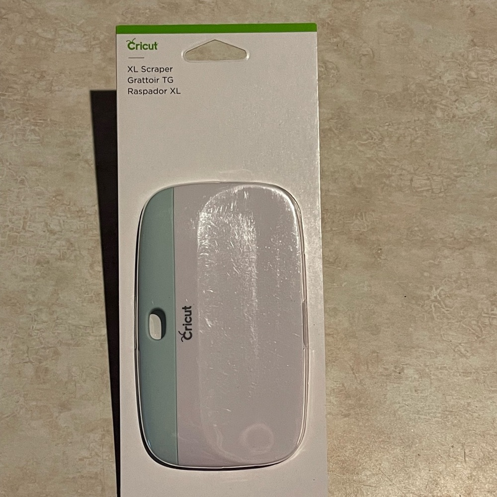 Cricut XL scraper